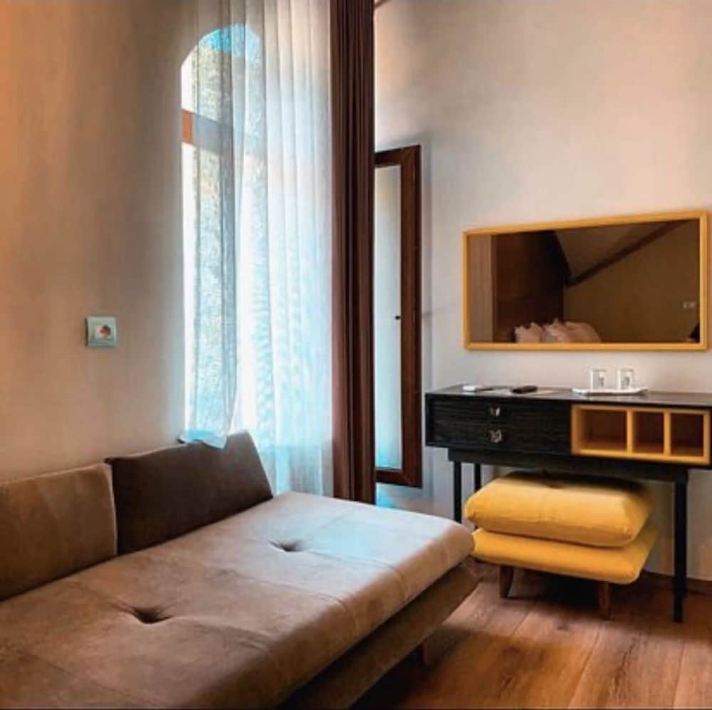 Deluxe Double Or Twin Room, Mountain View