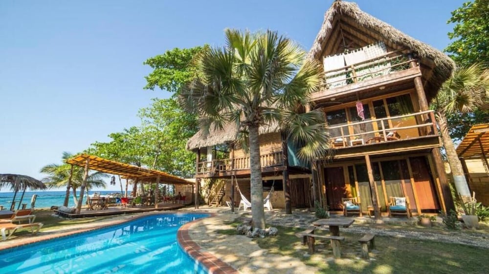 Basic Room, Balcony, Beach View