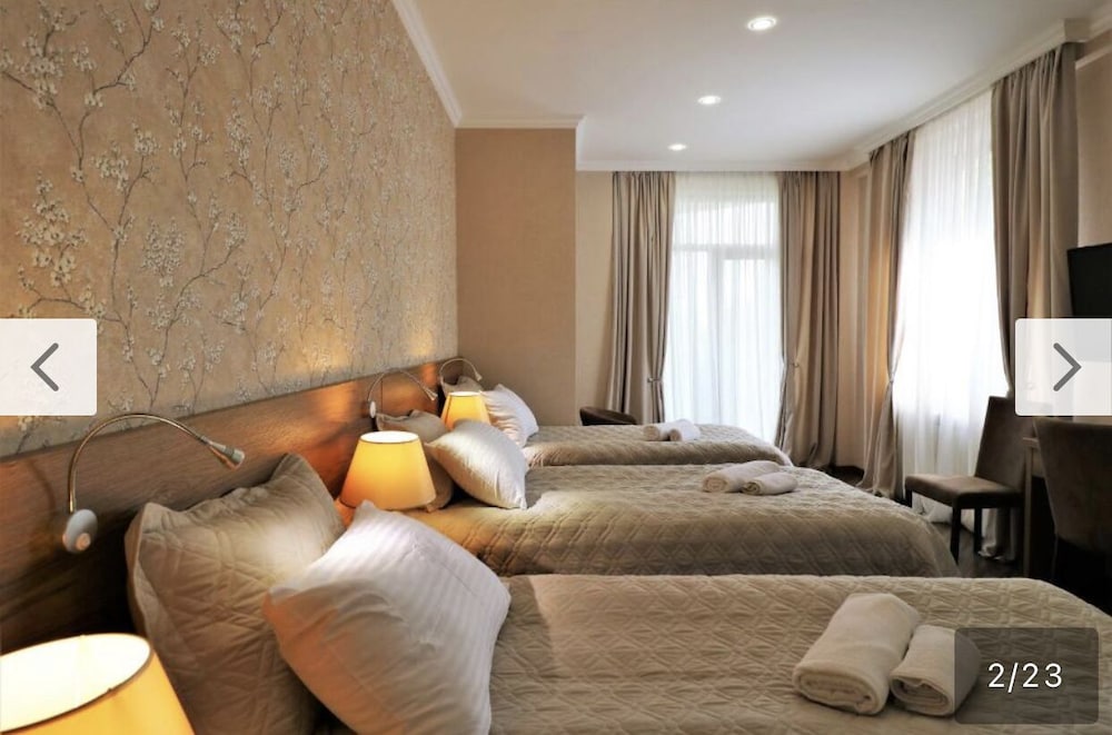 Business Triple Room