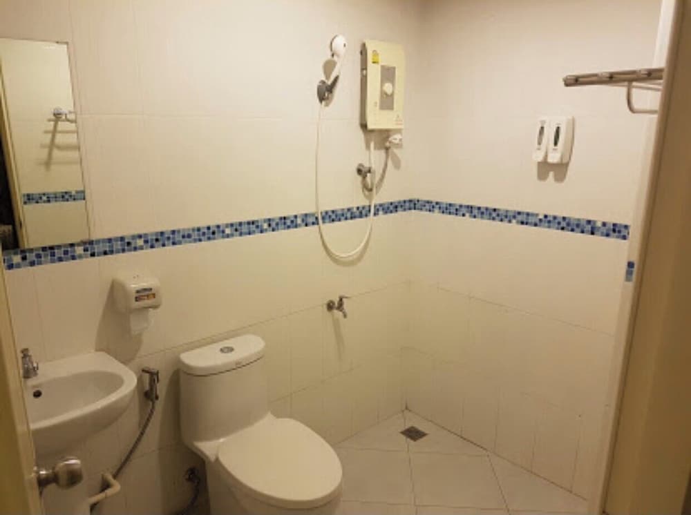 Standard Triple Room photo 2