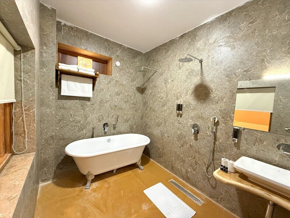 Royal Heritage - Photo 4