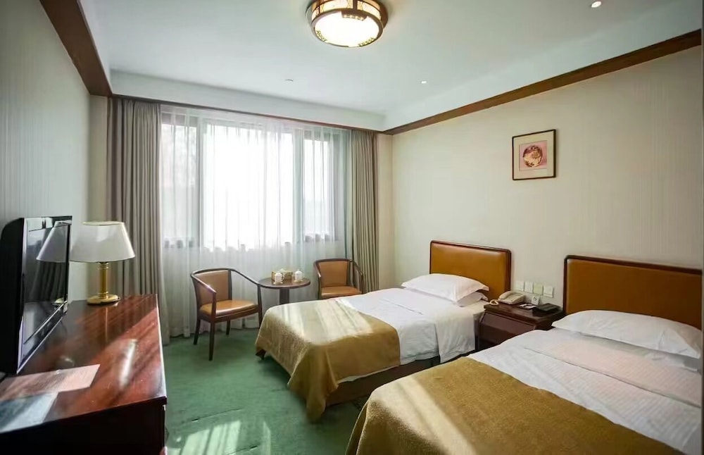 Standard Twin Room - Photo 1