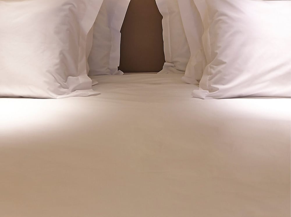 Double or Twin Room, Partial Sea View