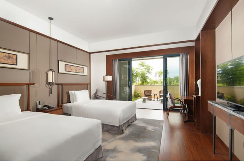 Deluxe Twin Room, Garden View - Photo 1