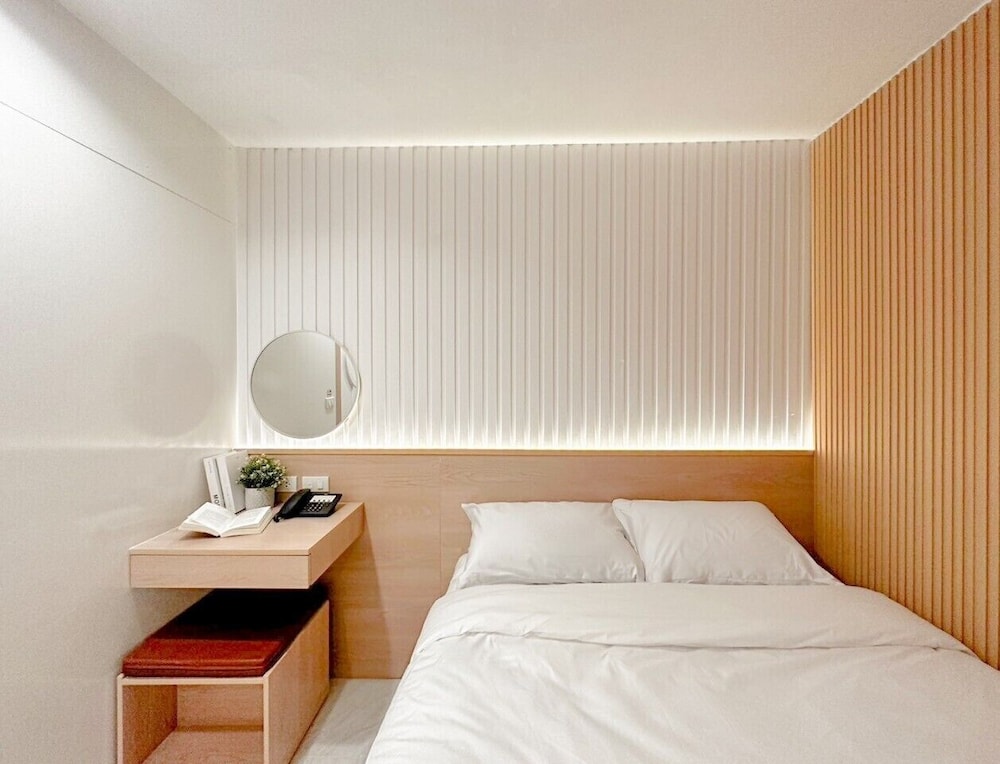 Economy Double Room, No Window, Non Smoking photo 1
