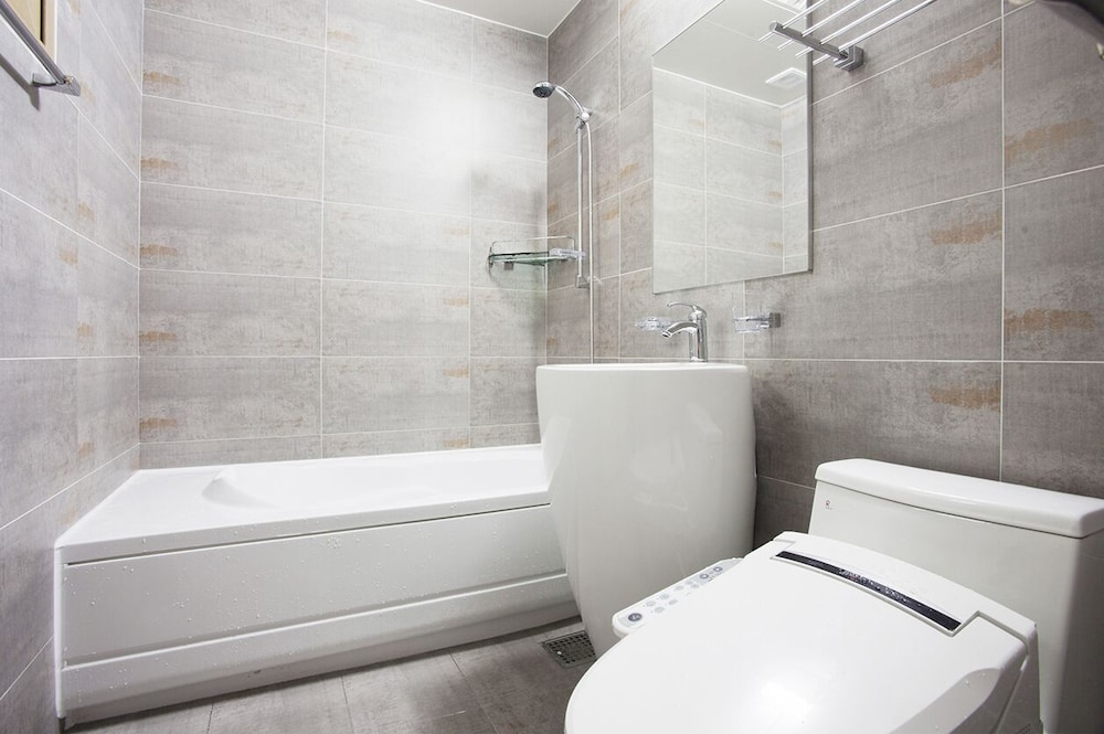 Pension Type Royal Suite (Kitchen) - Photo 2