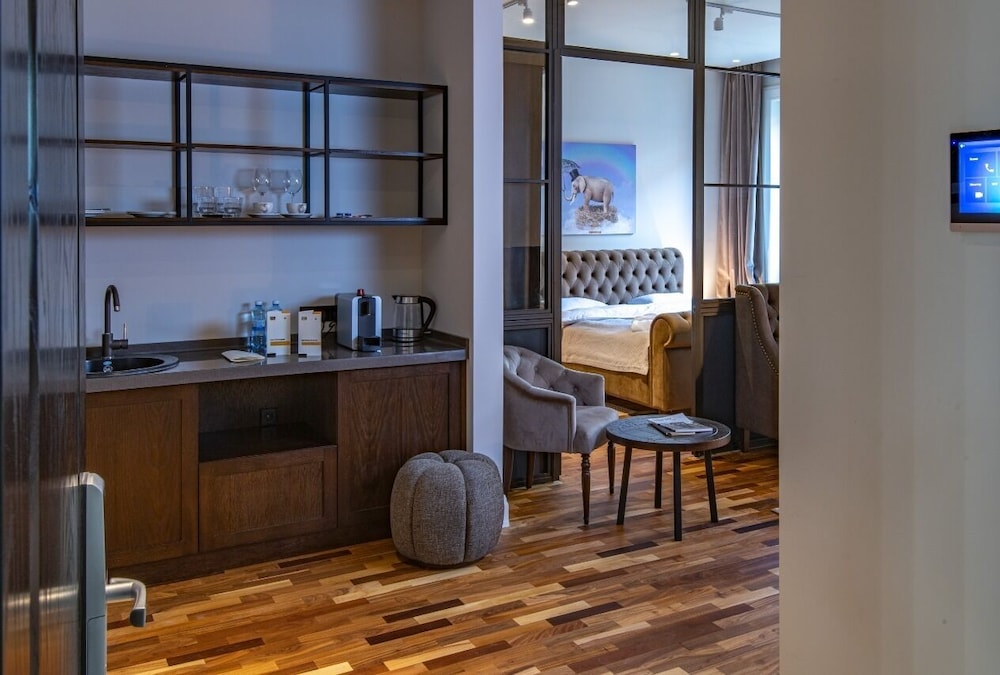 Superior Apartment