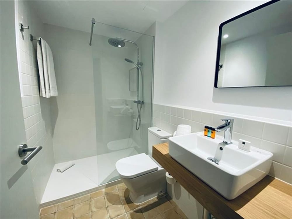 Double Room - Photo 3