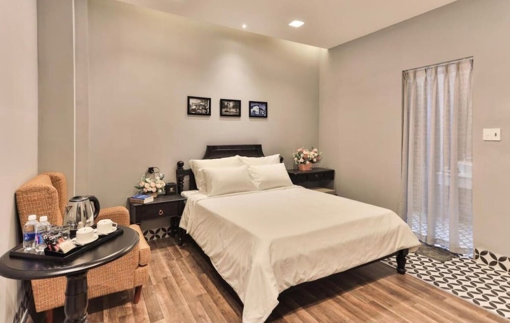 Standard Double Room, 1 Queen Bed
