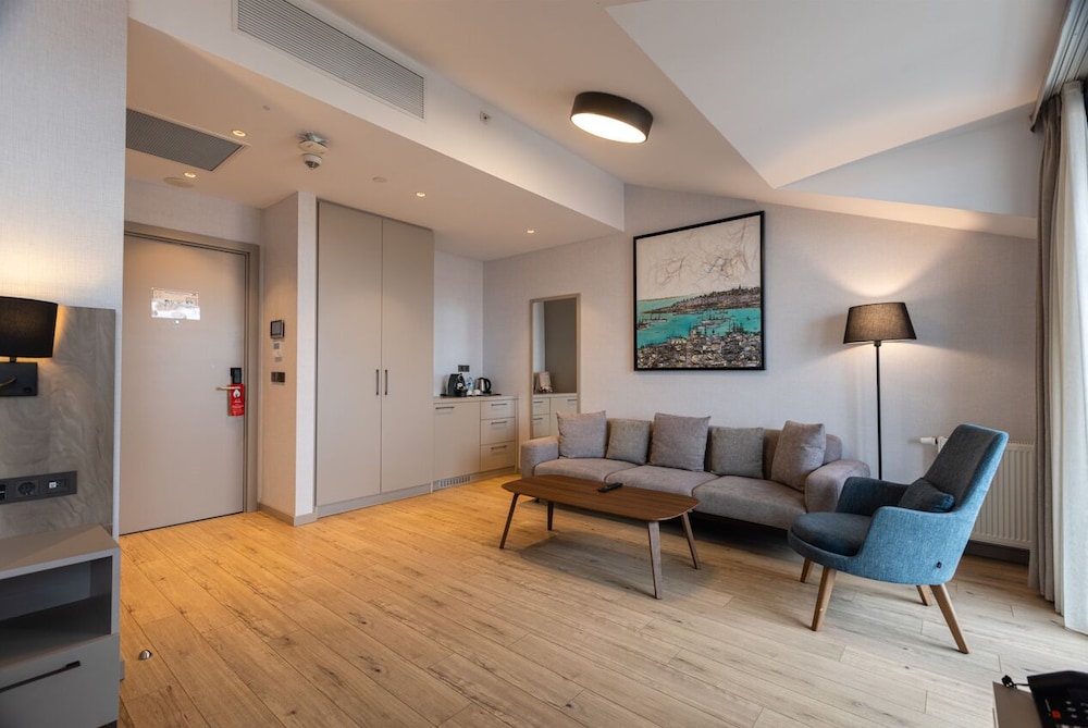 Premium Suite, Terrace photo 2