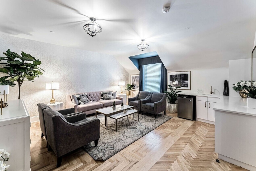 Suite photo 2