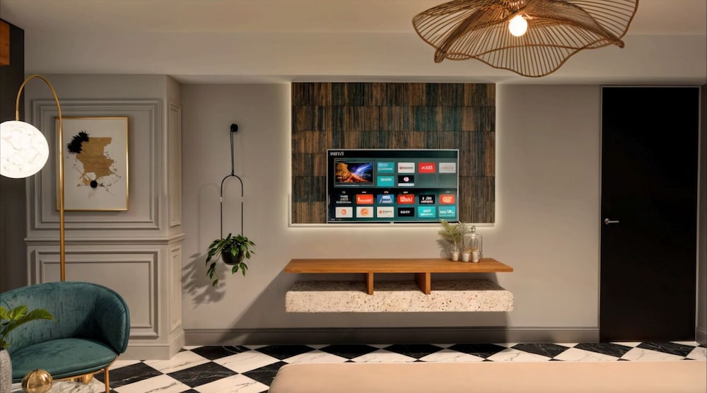 Deluxe Room, City View