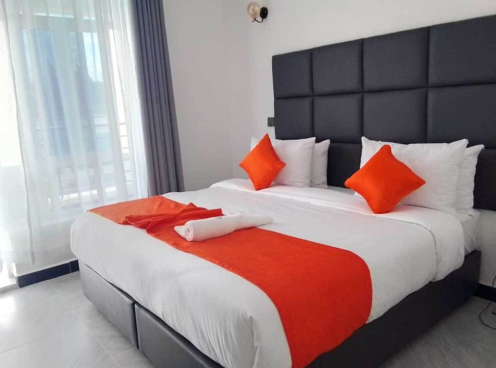 Deluxe Single Room, Balcony, Garden View