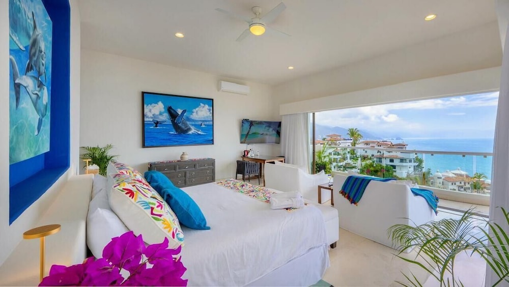 Luxury Penthouse, 2 Bedrooms, Tower