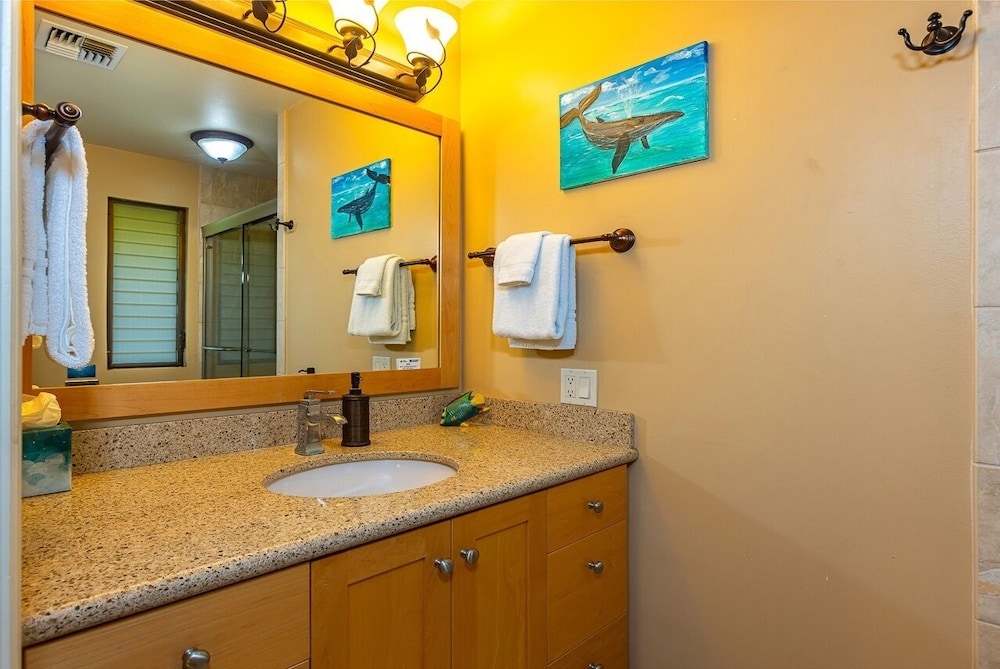 Condo, 1 Bedroom photo 2