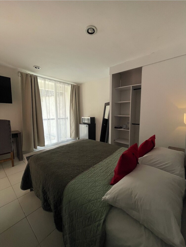 Comfort Room photo 2