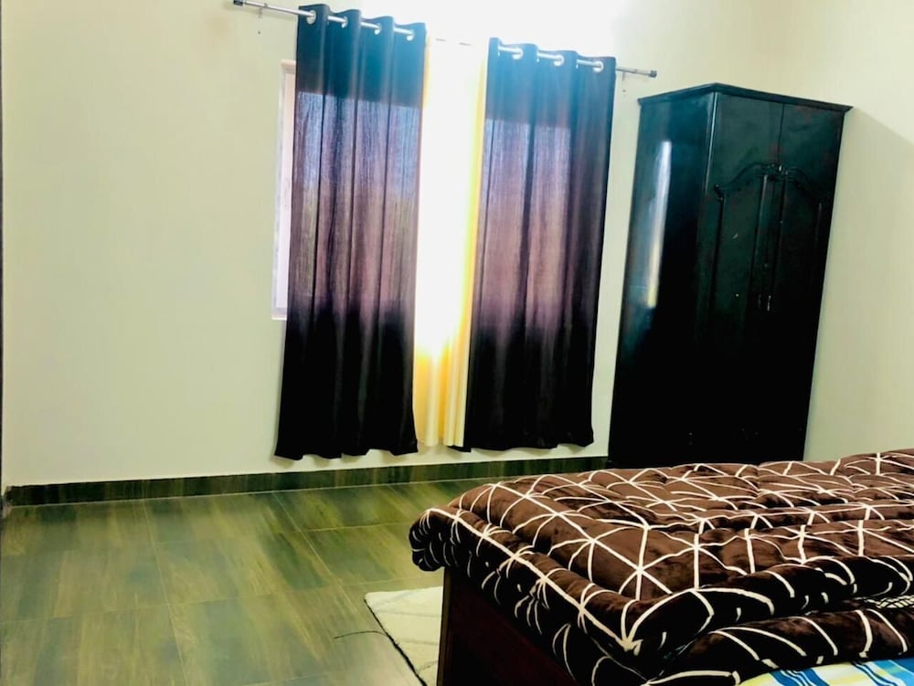 Luxury Bungalow photo 2