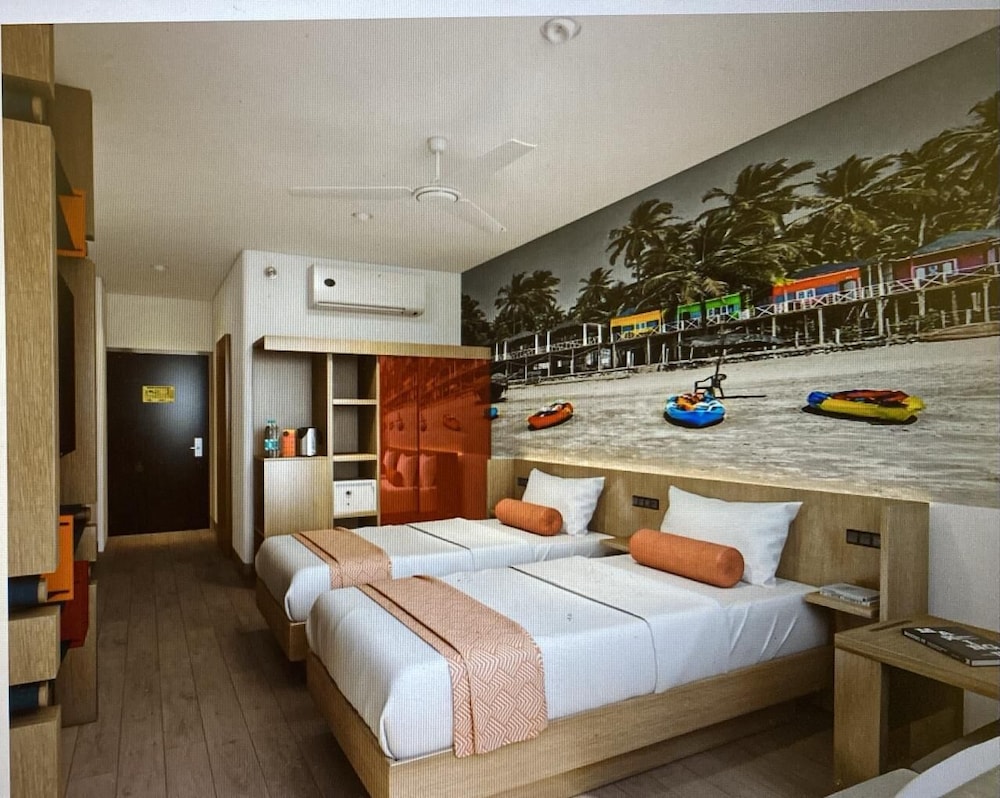 Luxe Twin Room-Tropical View photo 3