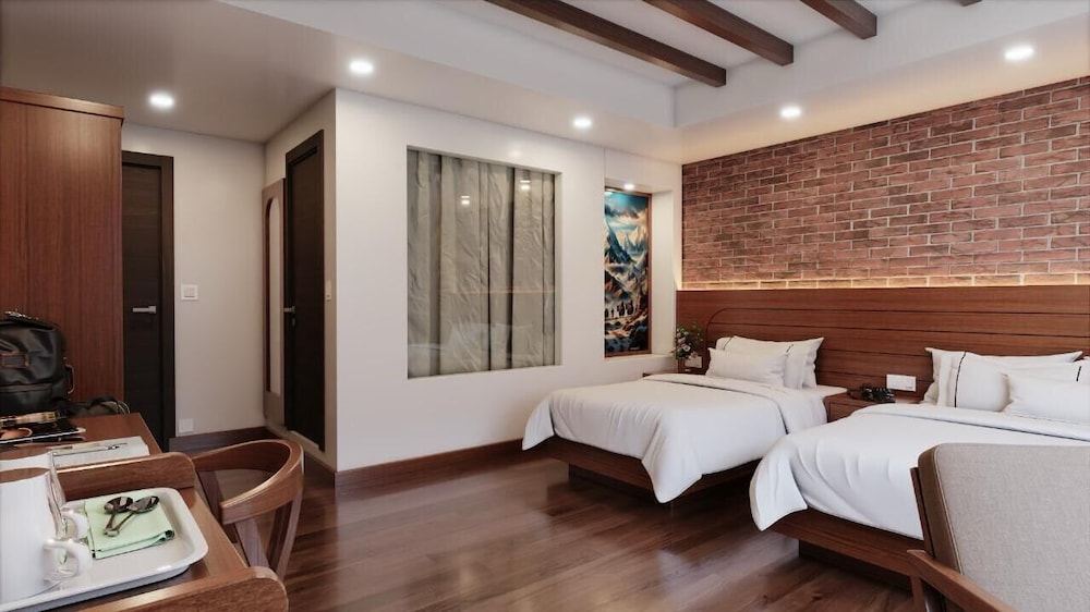 Deluxe Triple Room