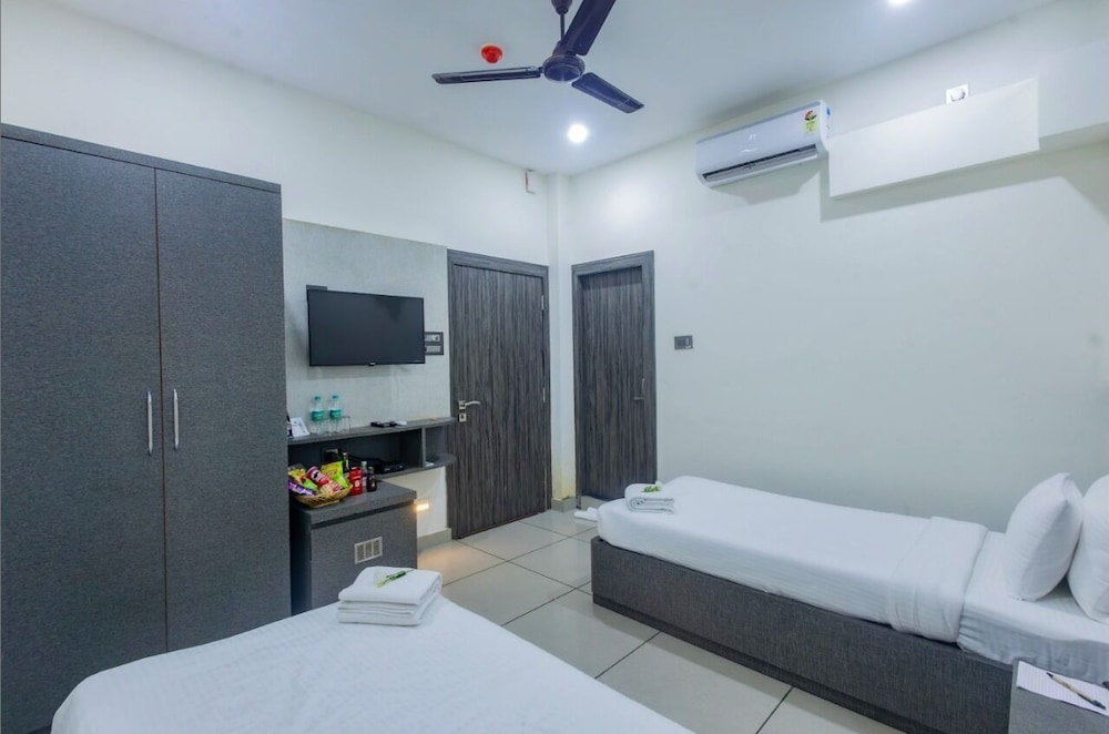 Standard Room - Photo 1
