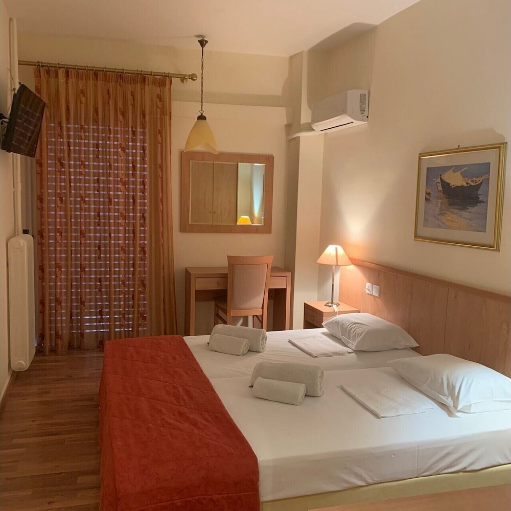 Double or Twin Room photo 1