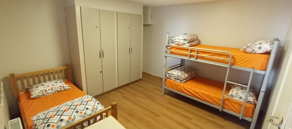 Classic Triple Room photo 1