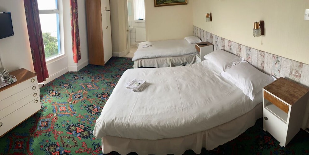 Deluxe Triple Room, Ensuite, Sea View photo 1