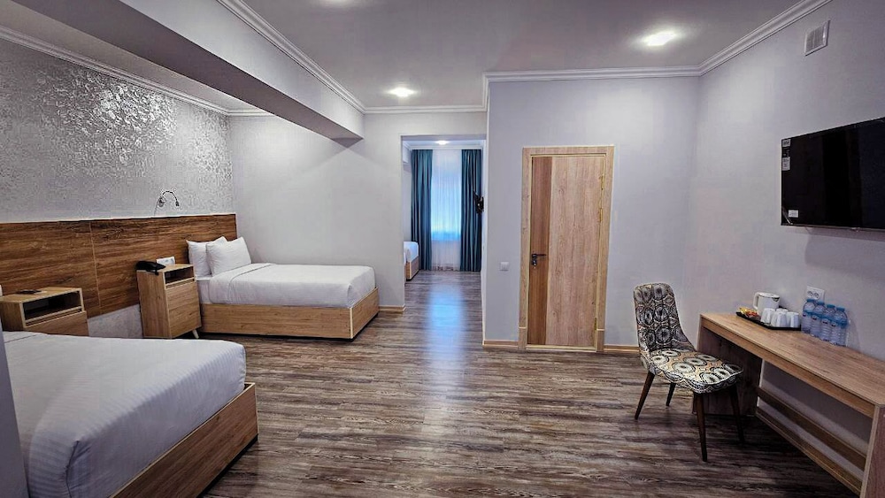 Family Quadruple Room, Courtyard View photo 1