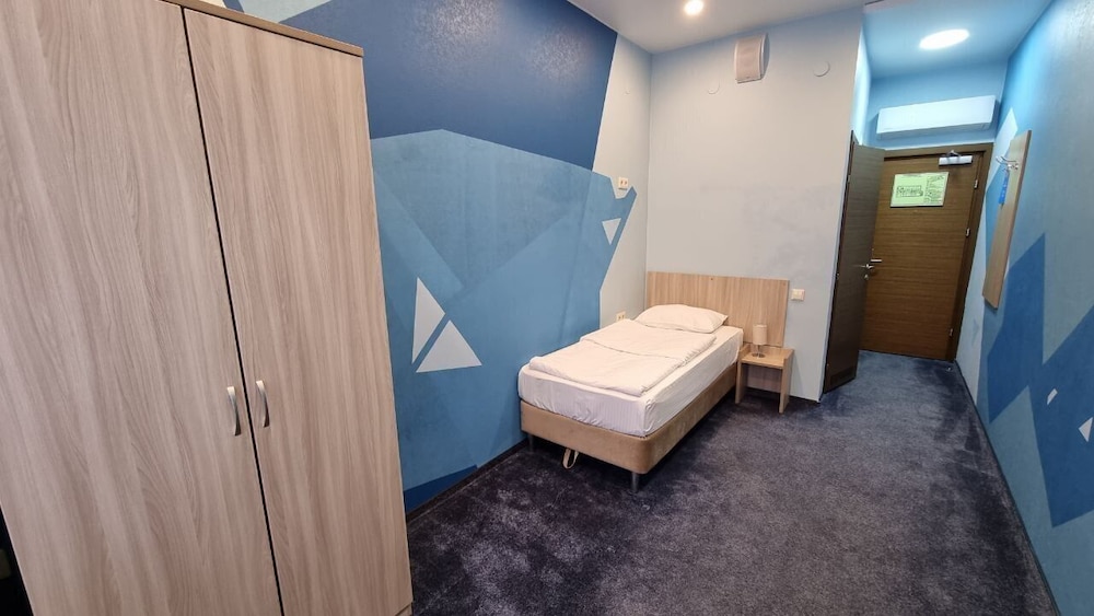 Standard Single Room photo 2