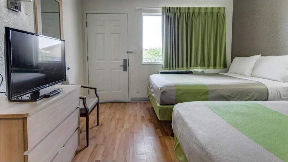 Standard Room, 2 Double Beds, Smoking, Kitchenette photo 2
