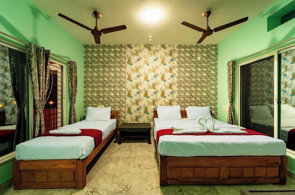 Deluxe Double Room, Balcony, Garden View
