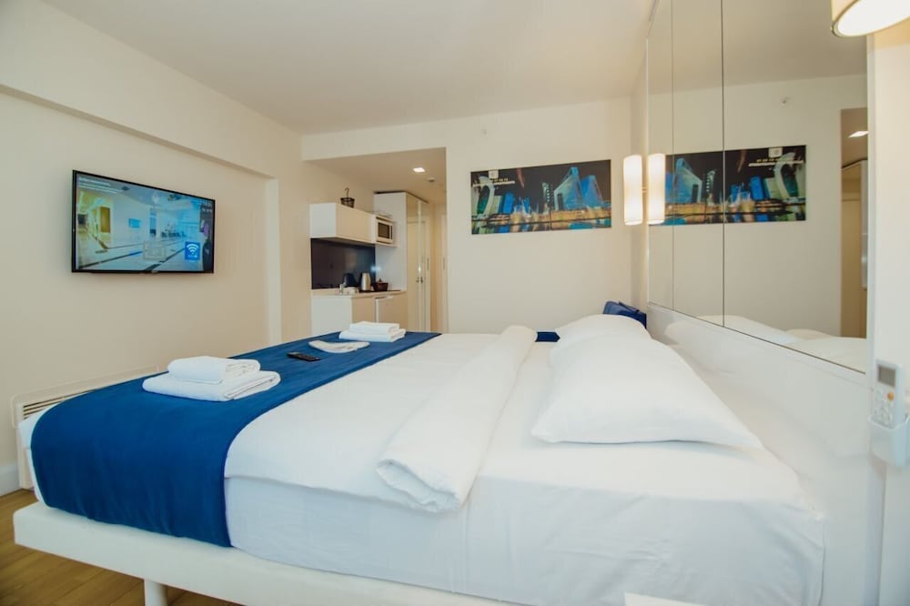 Panoramic Studio Suite, Sea View photo 1