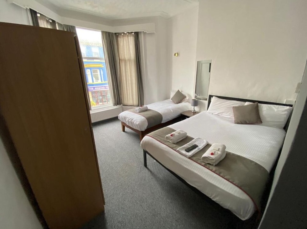 Triple Room, Ensuite