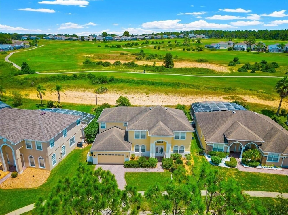 Large Villa - Close to Disney With Extended Patio and Golf Course Views, Bild 40