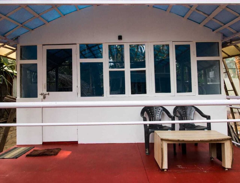 Cottage, 2 Double Beds, Sea View photo 2