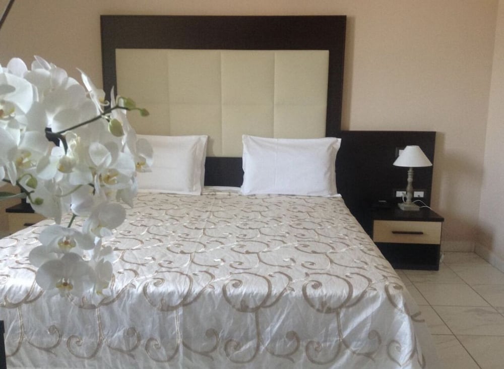Standard Room photo 2