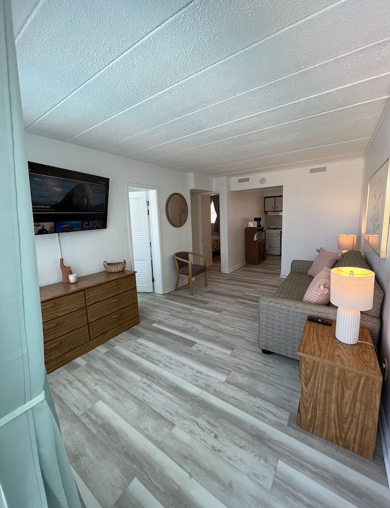 Deluxe Suite photo 1