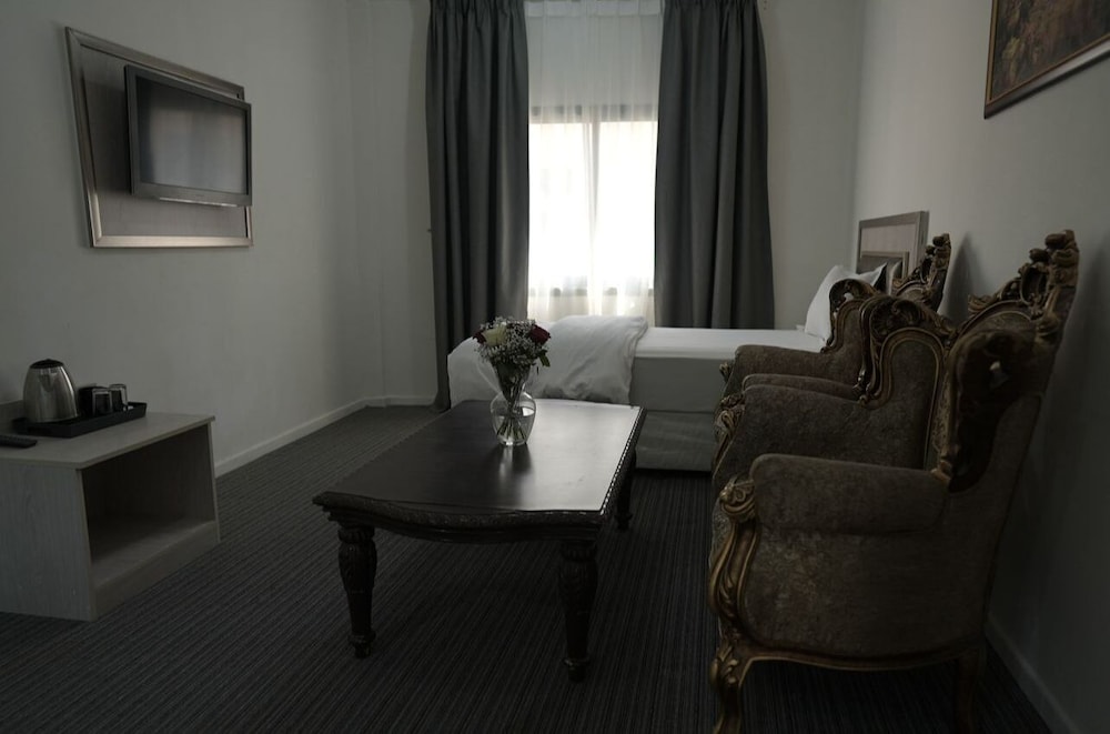 Comfort Double or Twin Room, Balcony, City View photo 2