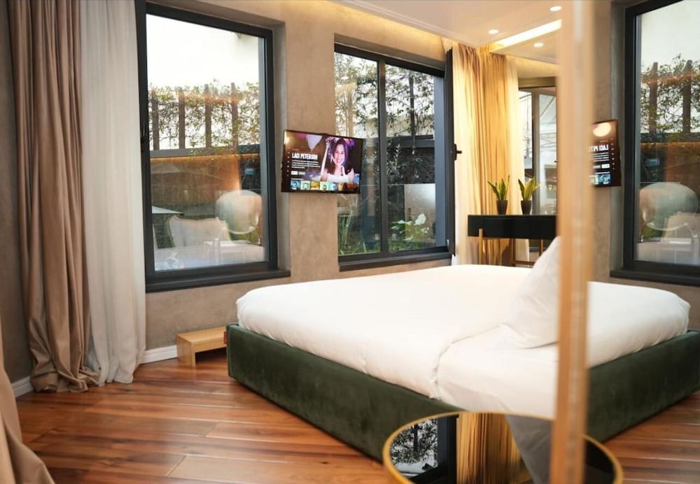 Comfort Double Room, 1 King Bed photo 2