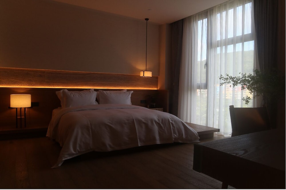 Executive Suite, Balcony, River View photo 1