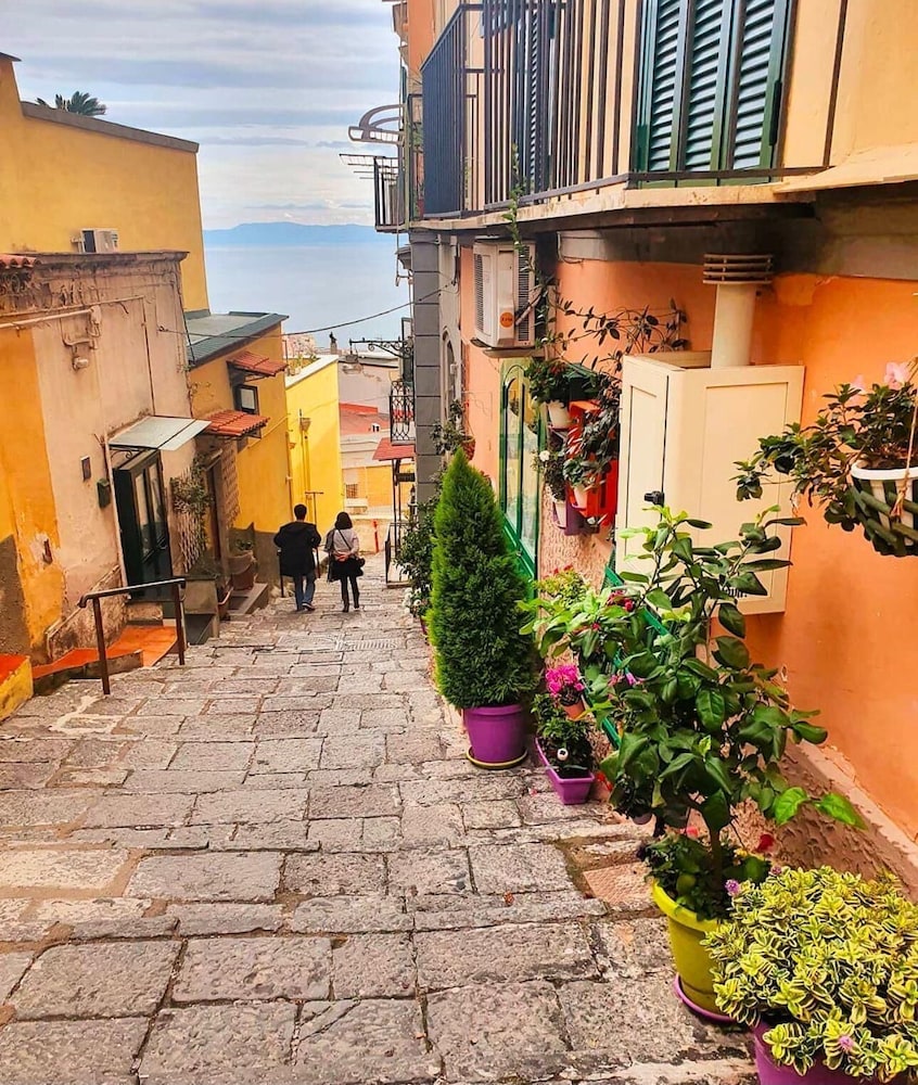 Apartment, 2 Bedrooms, Smoking, Patio