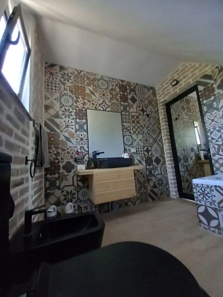 Honeymoon Villa photo 3