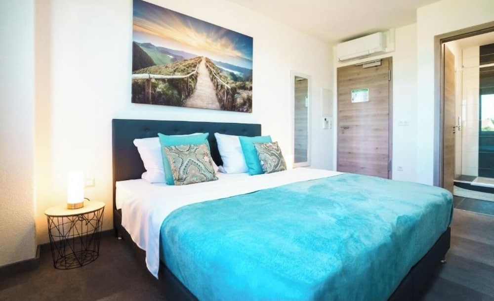 Deluxe Double Room, Hill View photo 1