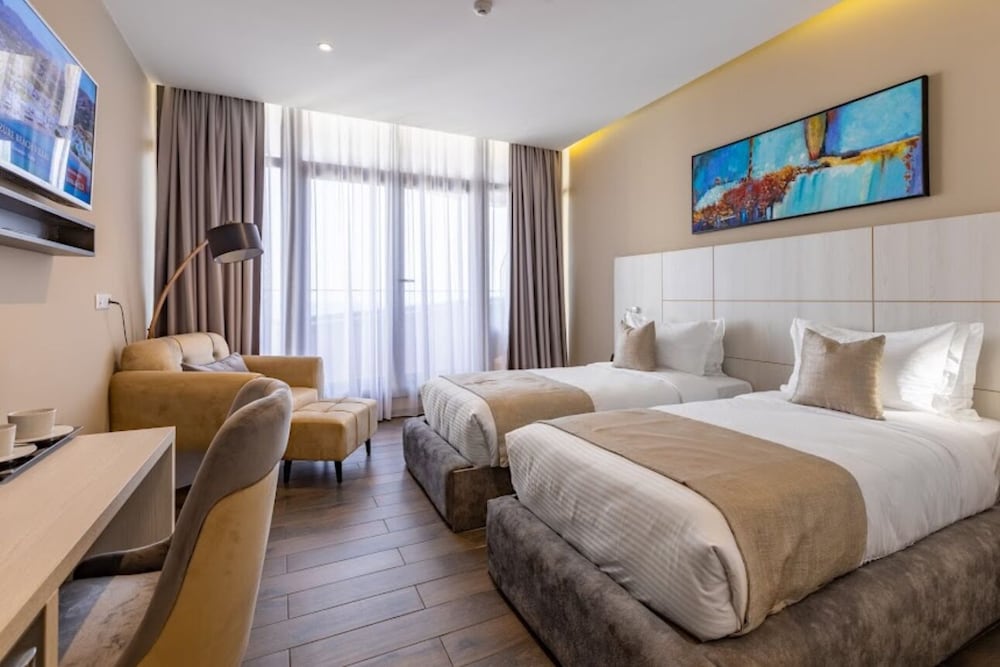 Double or Twin Room photo 1