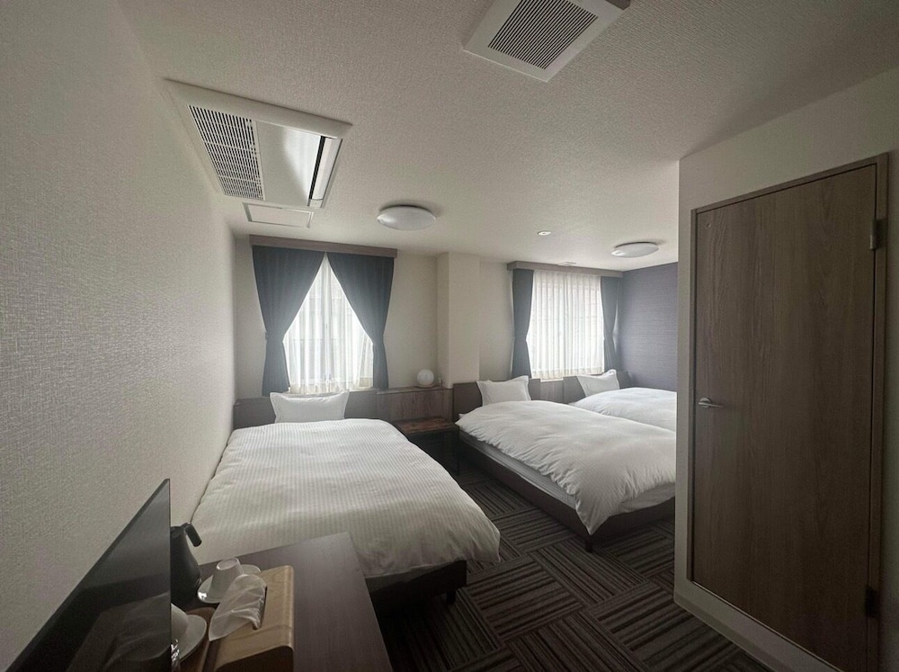 Basic Triple Room - Photo 1