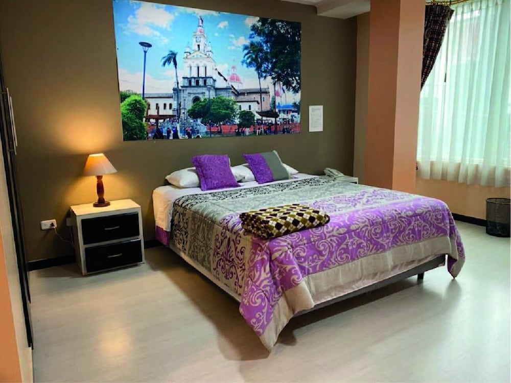 Superior Room, 1 Queen Bed, City View photo 2