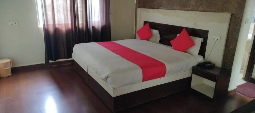 Deluxe Room, 6 Bedrooms