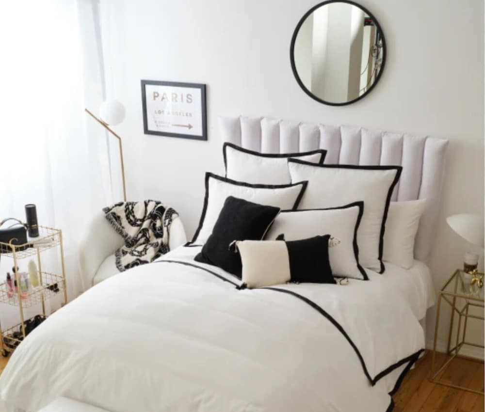 Basic Room, 1 Queen Bed, Non Smoking, Pets Allowed photo 1