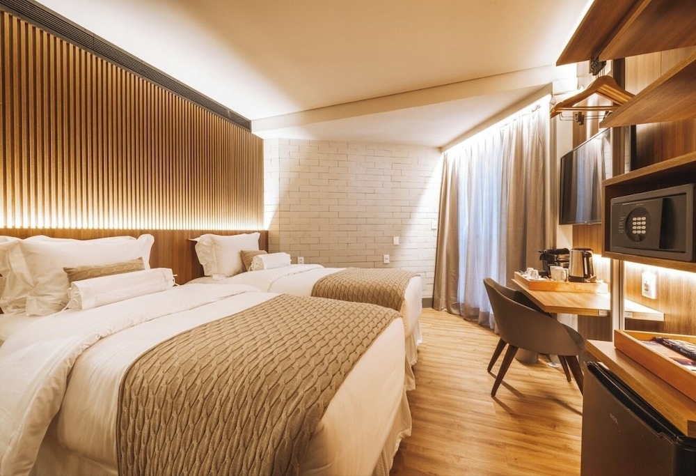 Classic Twin Room, 2 Twin Beds - Photo 2