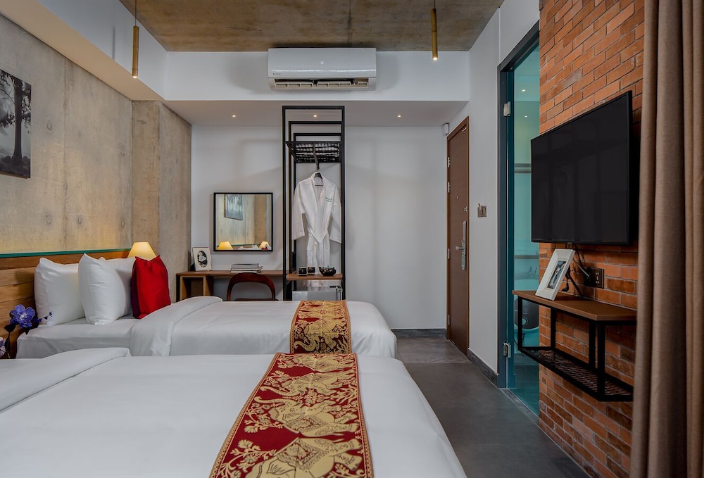 Standard Twin Room - Photo 4